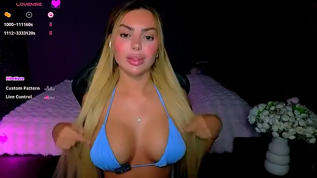 Ayla__Demir webcam