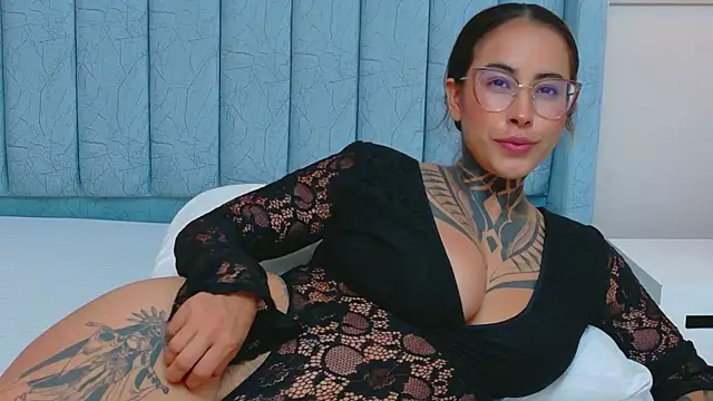 NicoleBlum webcam