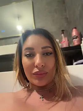 YaaraCollins webcam
