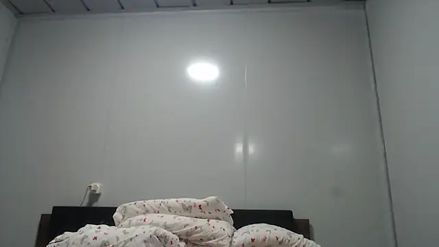 fulloferotic webcam