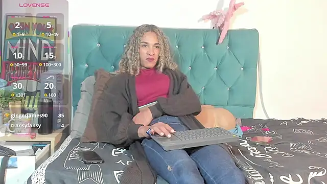 StefanyMiler webcam