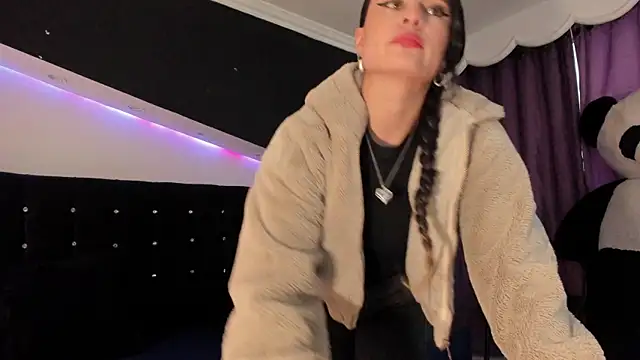 Coral_Gibson webcam