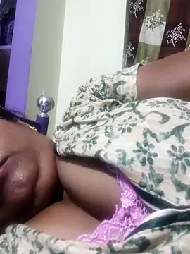 yamini1431 webcam