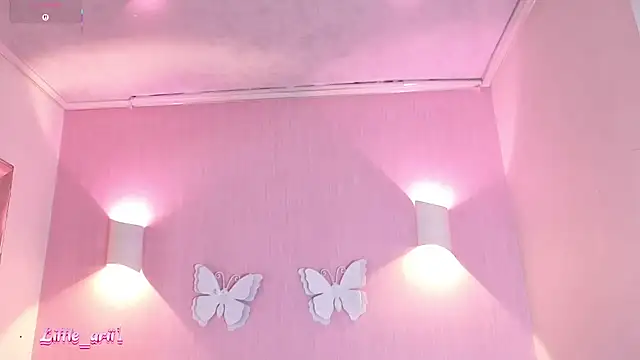 Little_arii webcam