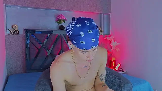 nova_salvatore webcam