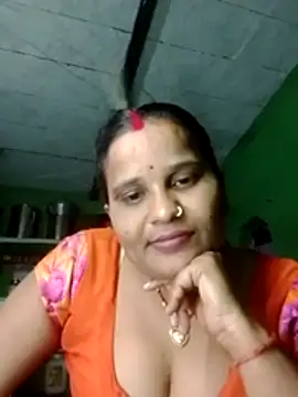 Shivani09900 webcam