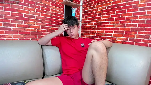 Hoot_boyss_ webcam