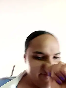sexygirlbronw01 webcam