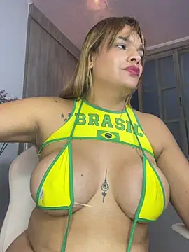 Nnnaina - Trans webcam sex chat