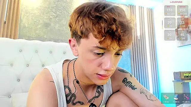 Tomy_Rox webcam