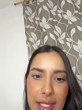 EmilySearss webcam