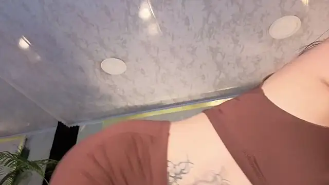 Princess_Violett webcam