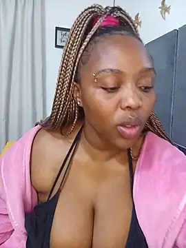 icebellacane313 - IceBellaCane313's free webcam - UK Sex Cams
