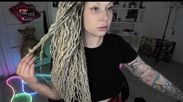 HoneySallyMoore webcam