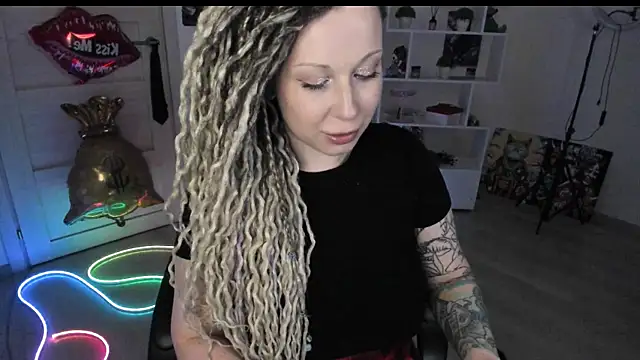 HoneySallyMoore webcam