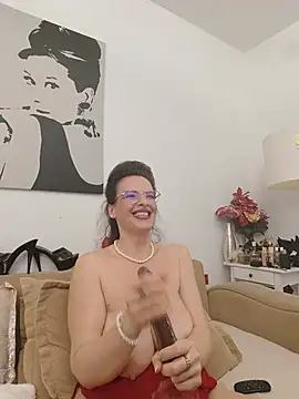RebeccaNoble webcam