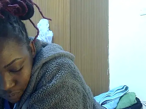 Sexy-suzy webcam