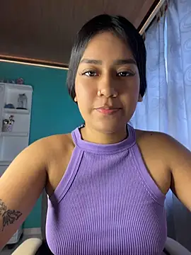 ALANAH_KITTY webcam