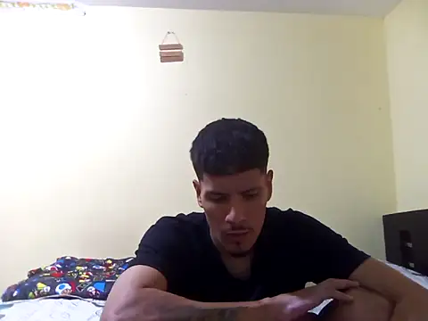 lok2321 - Lok2321's free webcam - UK Sex Cams
