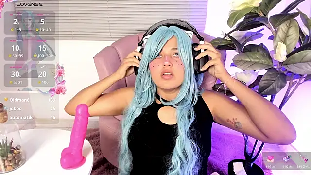 mia_jonnes18 webcam