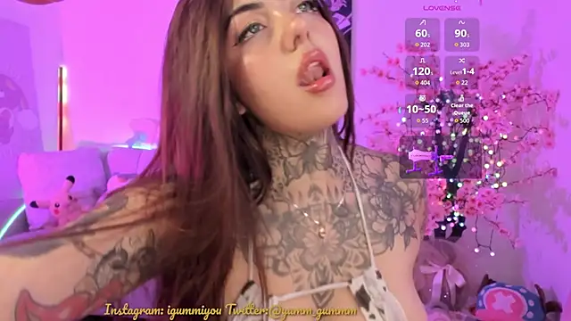 cute_catlyn webcam