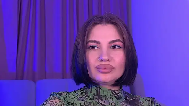 AdrianaToress webcam