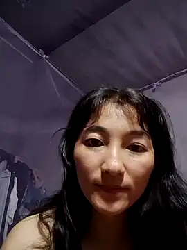 Asami_6868 webcam