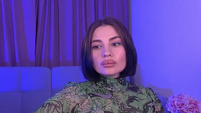 AdrianaToress webcam