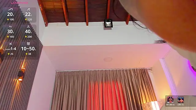 Sarah_Stone_ webcam