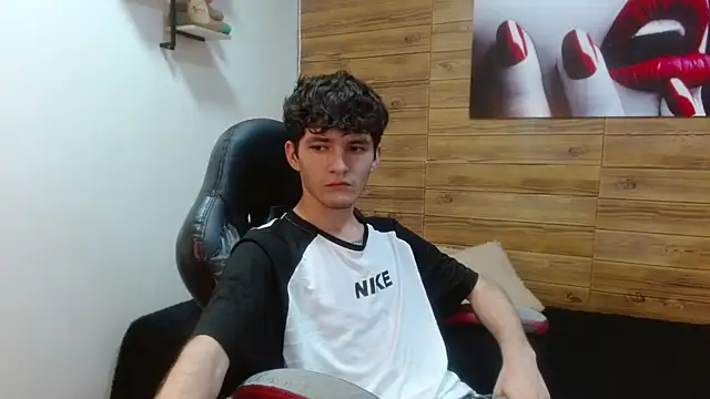 trevor_mob (M twink) - show cum