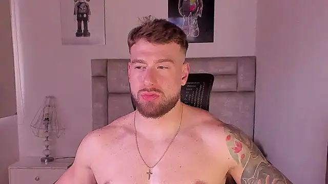 paul_rogerr webcam