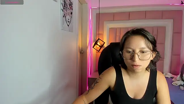 Klaret_Toy webcam