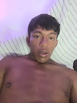 santinaughty webcam