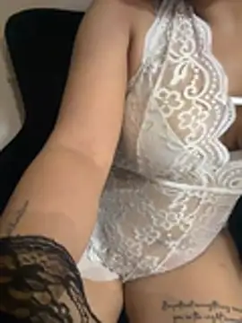 Tasty_LushDesire webcam