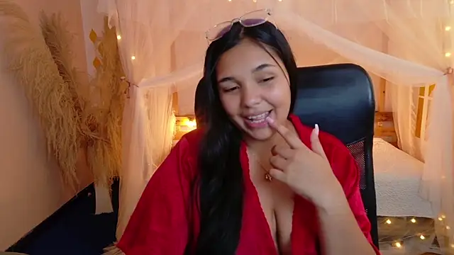leoneriss webcam