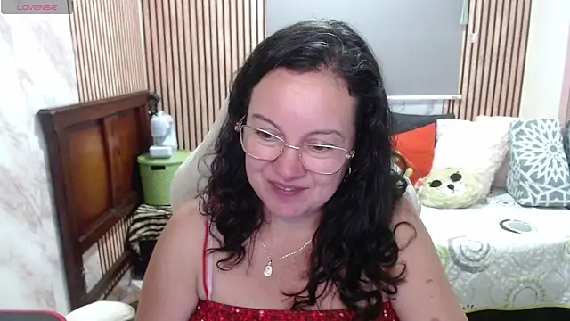 Sonialorens_ live sex cam