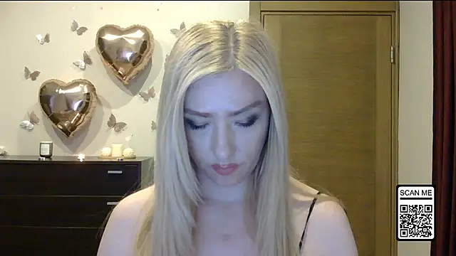 Wild_Silk_Desire webcam