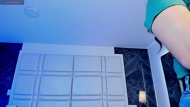 TiffanyHoustton webcam