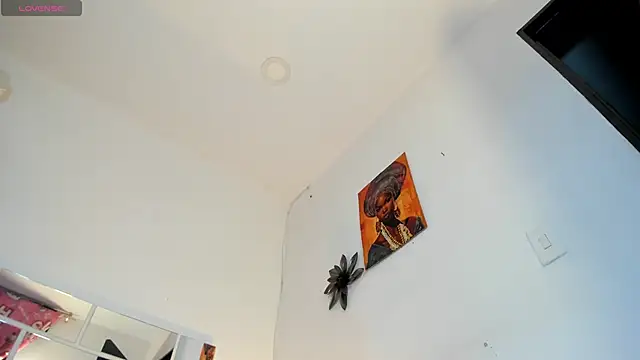 MiaEvans0 webcam