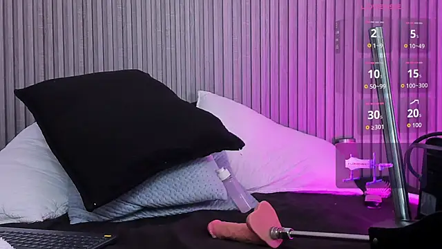 ashvalentine_ webcam