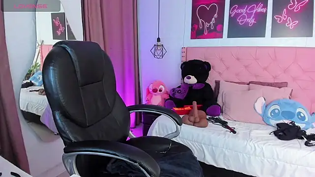 mia__star1 live sex cam