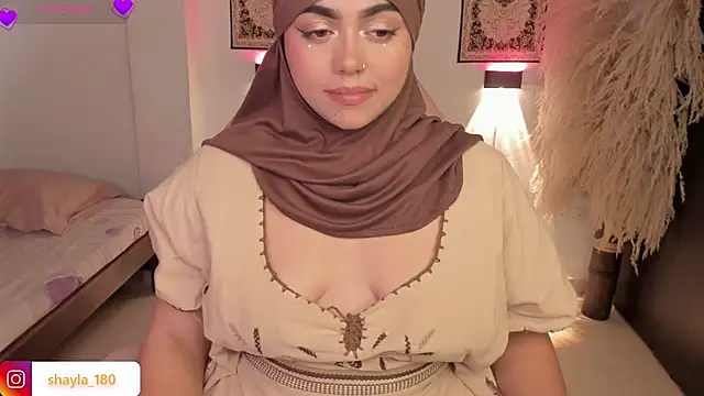 shayla_18 live sex cam