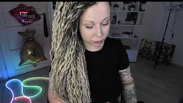 HoneySallyMoore webcam
