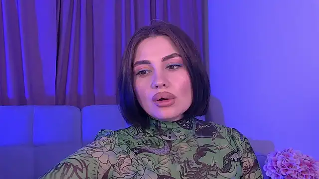 AdrianaToress webcam