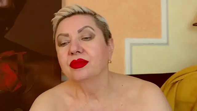 LadyPosh webcam