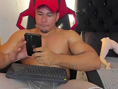 tyler_hank01 webcam