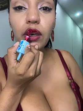 sara-77 (G young) - titts jobs + oil naked