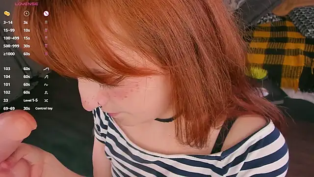 Alice_CutePerv webcam