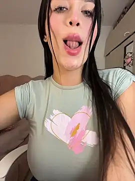 Emmily_19
