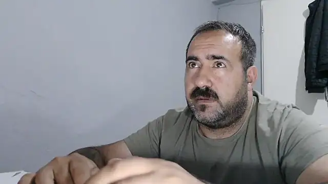 -dark-look- webcam